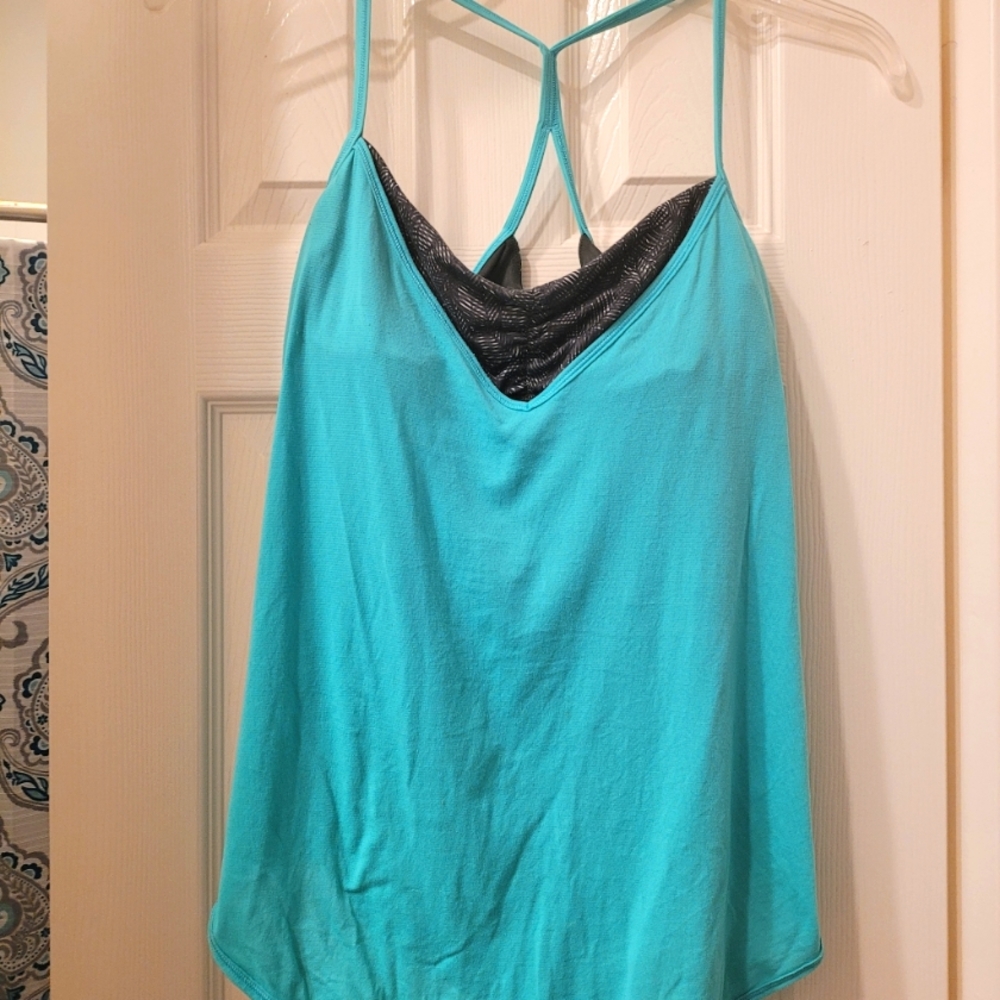 Lululemon Womens Sports Tank w/ Built-in Sports Bra, Size 8